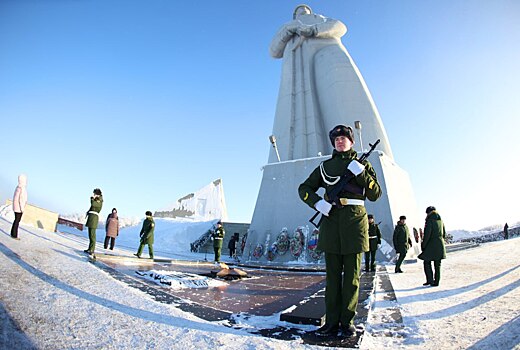 Как отдыхаем на 23 февраля 2023: выходные дни