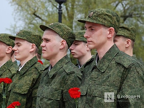 Около 200 нижегородских призывников отправились в армию