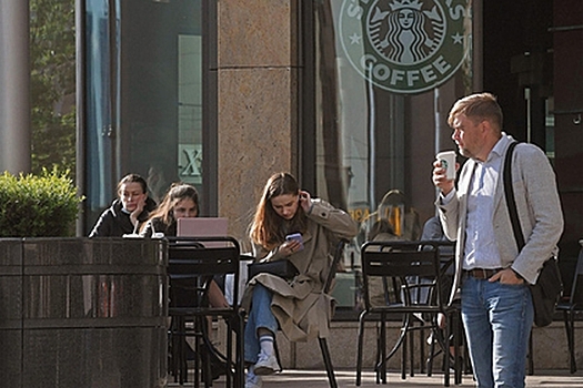 Москвичам разрешили посещать летние веранды кафе без QR-кодов