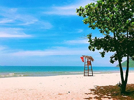 Нетронутый пляж в центральном Вьетнаме, от которого захватывает дух