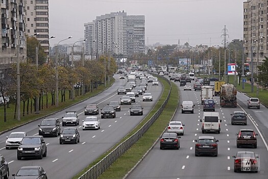 Для динамических дорожных знаков нужна законодательная база — автоэксперт