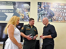 Депутат Госдумы Николай Валуев посетил столичный пункт отбора на военную службу по контракту