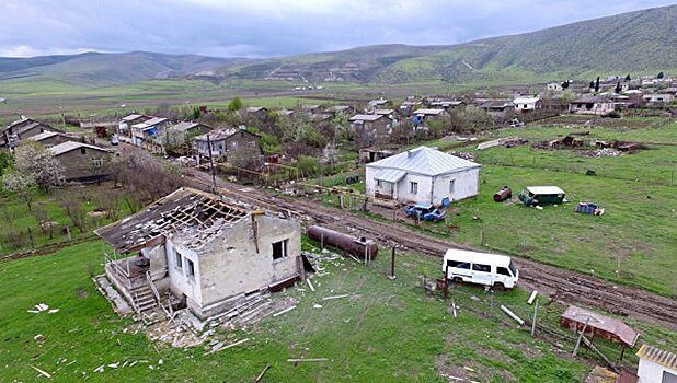 На севере Нагорного Карабаха слышны артиллерийские залпы