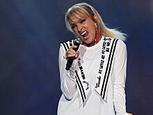 Украинцев возмутила песня Лаймы Вайкуле