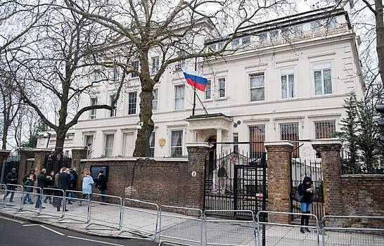 Посольство России указало на двойные стандарты Лондона