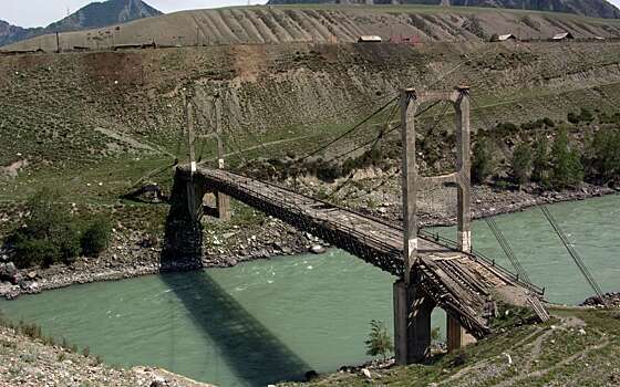 Вопрос на засыпку: как скручивали канаты для этого моста?