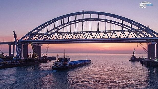 Аксенов: Крымский мост стал новой визитной карточкой полуострова
