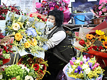 Опрос: на 1 сентября подавляющее большинство учителей предпочли бы один общий букет от класса