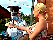 Волочкова обматерила полицейских