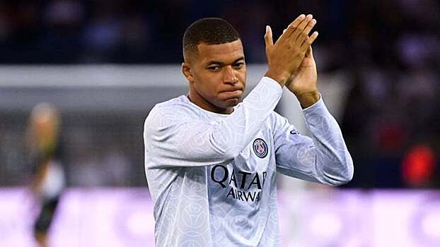 Мбаппе получил первую красную карточку в составе «Реала»