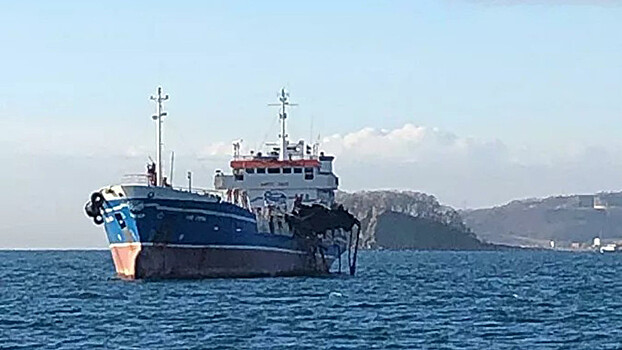 Пропавшего моряка с танкера в Находке ищет буксир и глубоководная техника