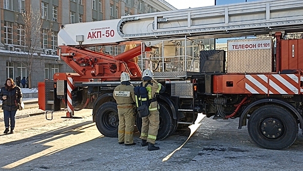В Иркутске назвали причину пожара в строящейся 17-этажке