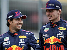 Серхио Перес: Даже Хэмилтон не смог бы выдержать давления в Red Bull