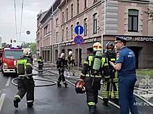 Клиника загорелась в центре российского региона