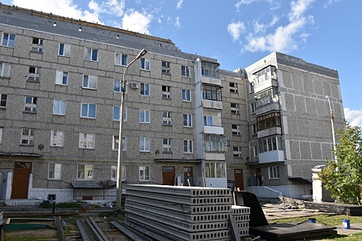 Затопленный дом в Краснотурьинске отремонтируют до 1 октября