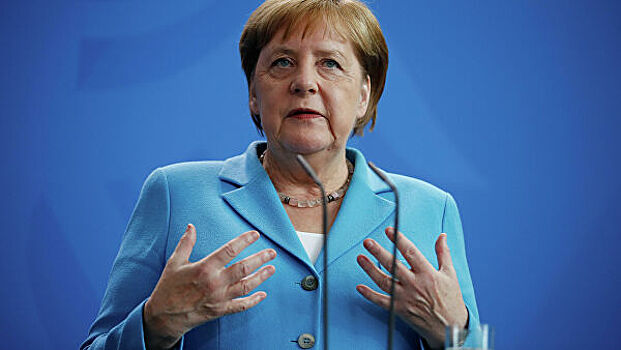Меркель обвинила Иран в ухудшении ситуации вокруг СВПД