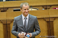 Свердловского депутата Зяблицева наградили за вклад в развитие спорта