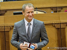 Свердловского депутата Зяблицева наградили за вклад в развитие спорта