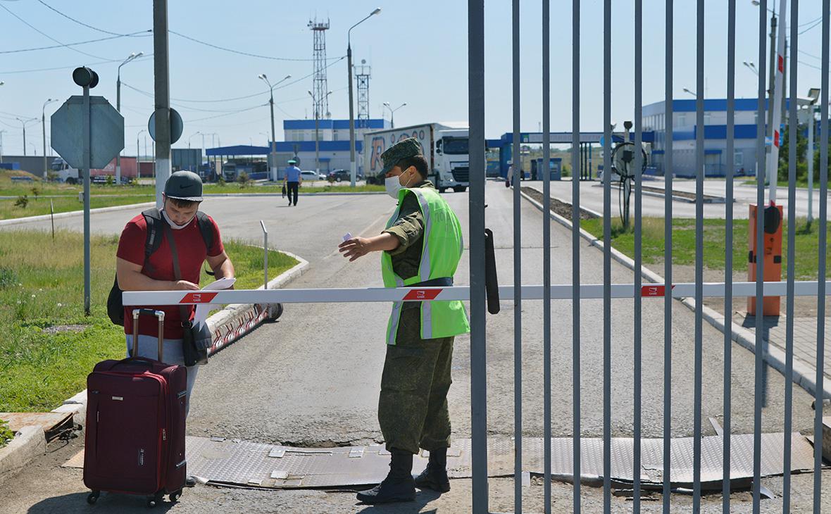 На границе с Казахстаном ввели режим повышенной готовности