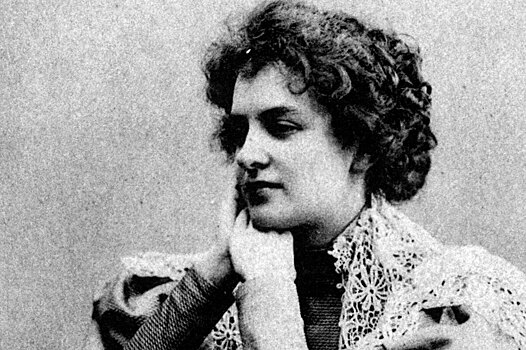 Почему поэтессу Зинаиду Гиппиус называли ведьмой