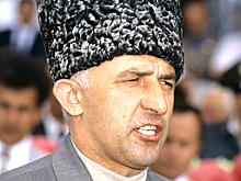 Раскрыта причина отсутствия Масхадова на переговорах с боевиками в Беслане