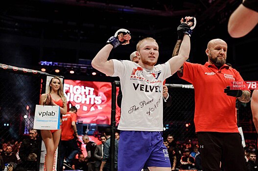 Царёв победил Гусейнова техническим нокаутом на турнире Fight Nights Global 78