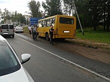 Под Калугой Альфа-Ромео влетел в пассажирский автобус
