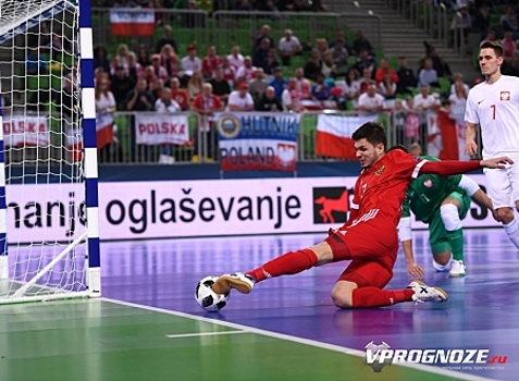 Сборная Казахстана разгромила Польшу на чемпионате Европы