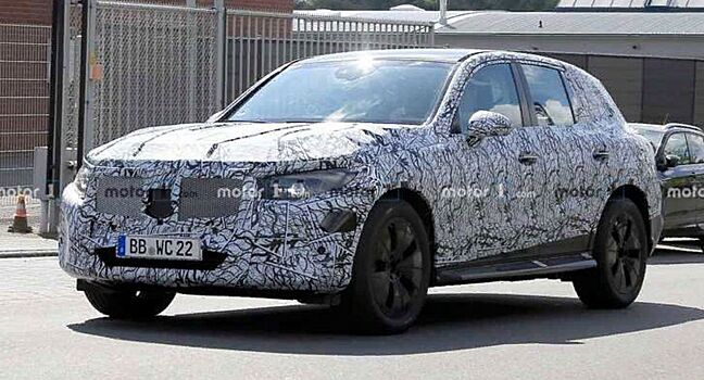 Новый Mercedes C-Class проходил тесты вместе с внедорожником GLC