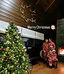 Рождественская открытка от Кими и его семейства