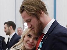 Пелагея с мужем дали волю чувствам на праздновании дня рождения певицы