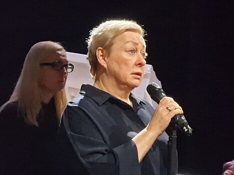 Мария Аронова обратилась к Алентовой на прощании с ней