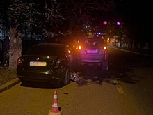 В Волгограде в полночь произошла авария с участием четырех машин