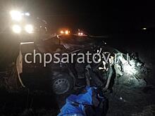 В аварии под Саратовом погиб пассажир иномарки
