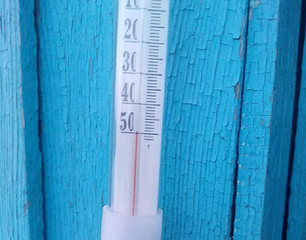Амурчанам рассказали, почему нельзя верить уличным термометрам