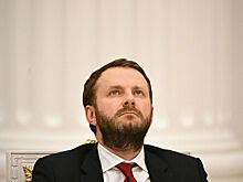 Орешкин назвал мифом проблему «зависших» на счетах рупий