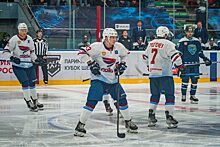 Красноярский хоккейный клуб «Сокол» одержал победу в первом домашнем матче сезона