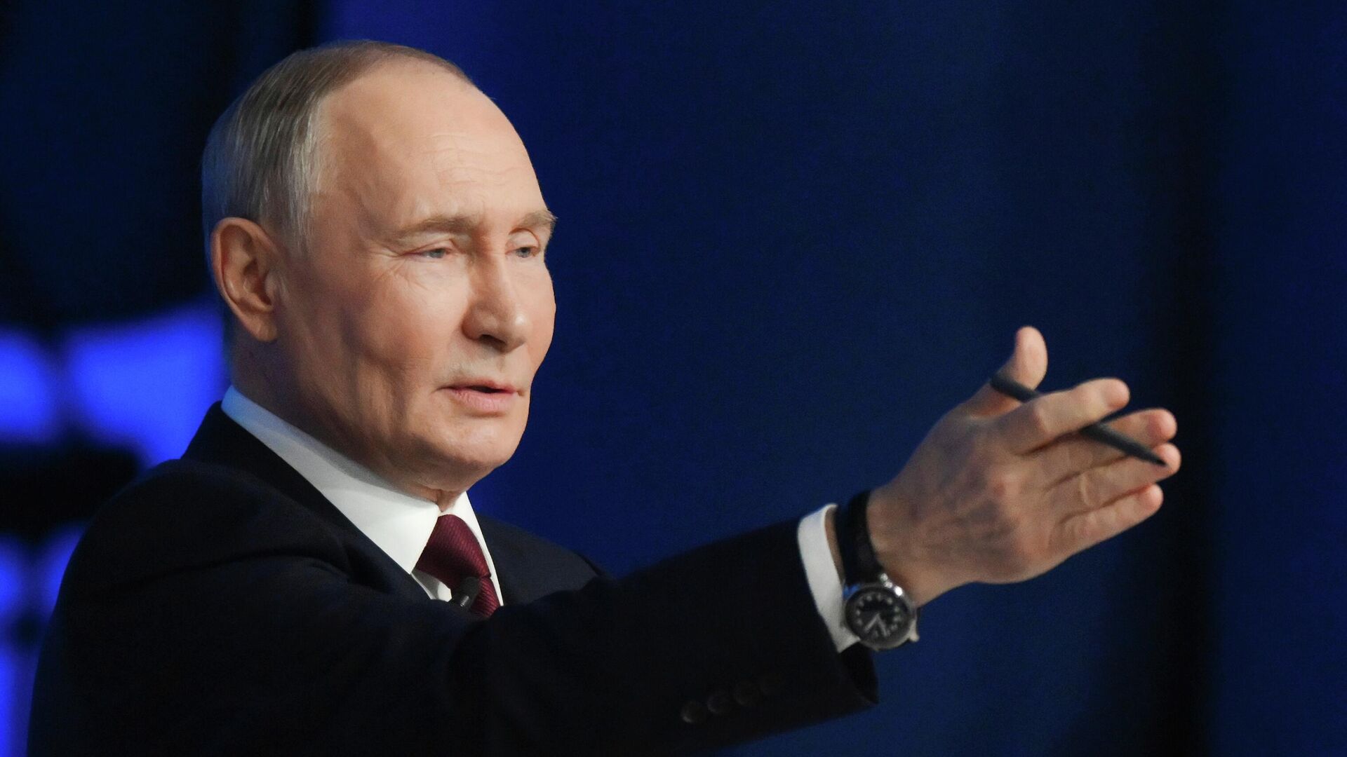 После «Итогов года» Путину прислали выпечку из пекарни «Машенька»