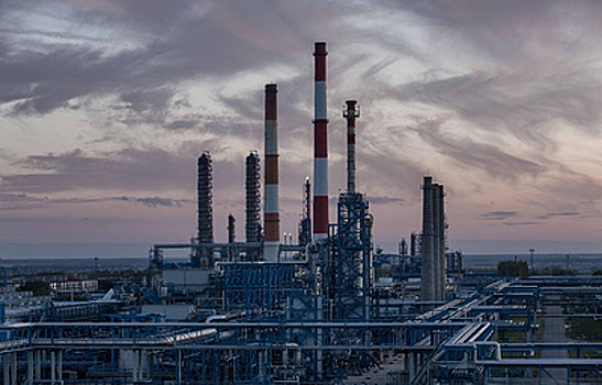 "Газпром нефть" строит в Омске один из крупнейших в РФ комплексов замедленного коксования