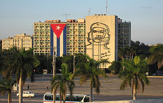 Куба делает туристам из РФ экспресс-тесты на коронавирус для решения проблемы с изоляцией