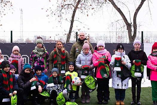 «Локомотив» обновил футбольную площадку в Ярославской области