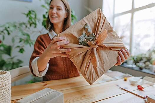 Что подарить маме на день рождения