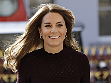 Кейт Миддлтон показала образ в традиционной пакистанской одежде