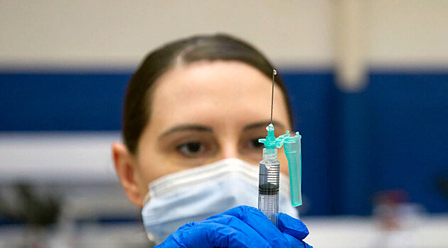 В США 500 человек «получили» миокардит после прививки американской вакциной