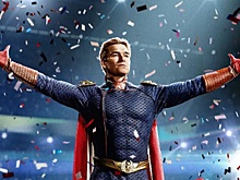 Американец в костюме супергероя спас из горящего дома преступника