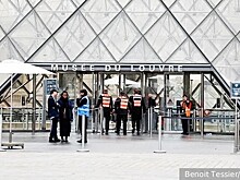 Французская полиция задержала двух подозреваемых в ограблении Лувра