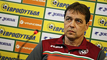 Тренер сборной Болгарии Хубчев продлил контракт до 2020 года