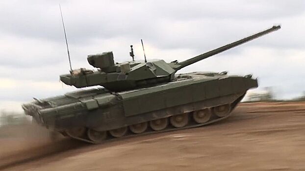 Стало известно, когда на вооружение ВС России поступит танк «Армата»