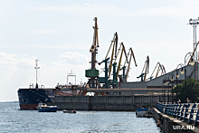 Контр-адмирал Кириллов: морские мины не помогут Киеву подорвать Каховскую ГЭС
