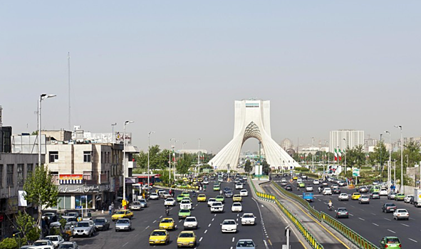 Иран начнет совместное производство автомобилей с Россией
